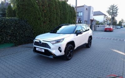 Toyota RAV4 Selection Hybrid 2021